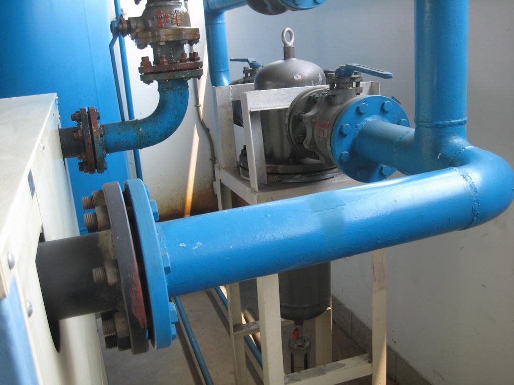 壓縮管道精密過濾器 防腐管道設備的關鍵技術與應用